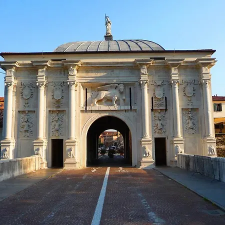 Mamma Mia On Ground Floor With Private Parking Tv-venice Appartamento Treviso