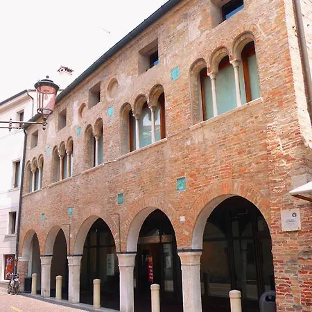 Appartamento Mamma Mia On Ground Floor With Private Parking Tv-venice *
